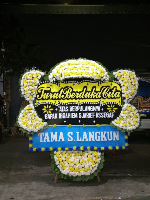 Papan Bunga Duka di Dembe Jaya